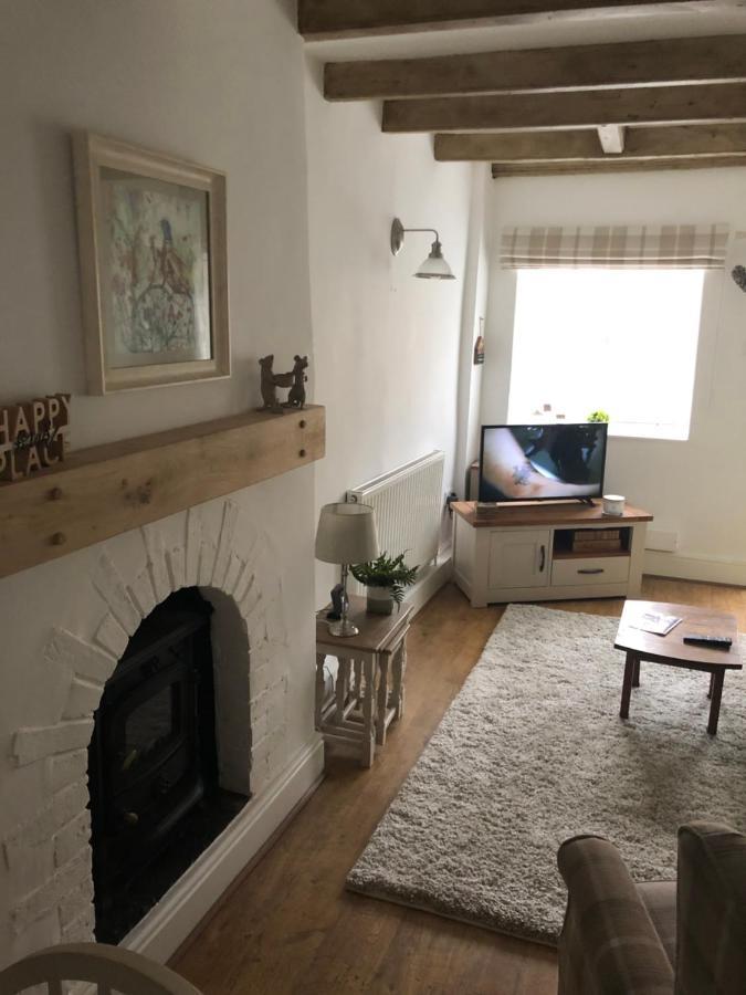 Hill Cottage, Thornton-Le-Dale Торнтон-Дейл Екстер'єр фото